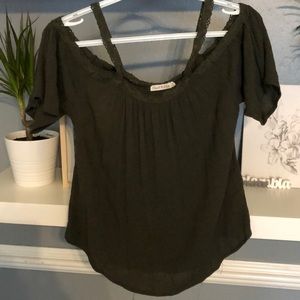 Francesca’s Army green off shoulder small